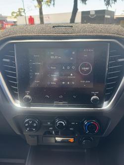 2023 Isuzu D-MAX LS-M