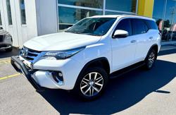2018 Toyota Fortuner Crusade GUN156R 4X4 Dual Range Glacier White