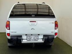 2012 Mitsubishi Triton GLX-R