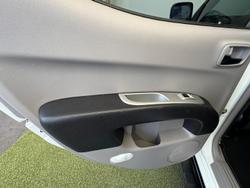 2012 Mitsubishi Triton GLX-R