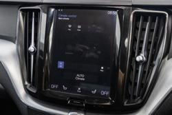 2018 Volvo XC60 T5 Momentum