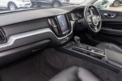 2018 Volvo XC60 T5 Momentum