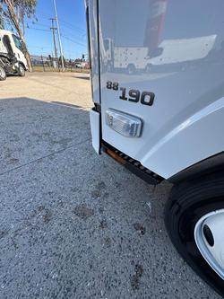 2025 Isuzu N Series 88/80-190