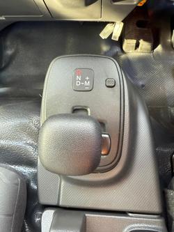 2025 Isuzu N Series 88-190