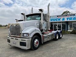 2023 Mack Superliner