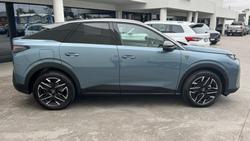 2025 Peugeot 3008 GT Premium Hybrid