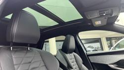 2025 Peugeot 3008 GT Premium Hybrid