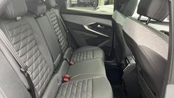 2025 Peugeot 3008 GT Premium Hybrid