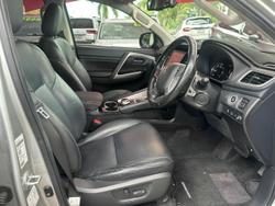 2020 Mitsubishi Pajero Sport GLS