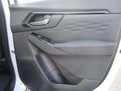 2025 Isuzu D-MAX X-TERRAIN