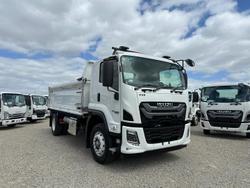 2025 Isuzu F Series FVR 170-300 AT R47