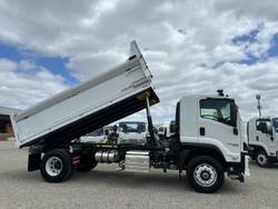 2025 Isuzu F Series FVR 170-300 AT R47