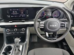 2023 Kia Carnival S