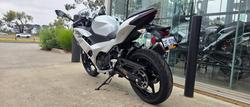 2025 Kawasaki NINJA 500 WHITE