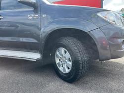 2010 Toyota Hilux SR5