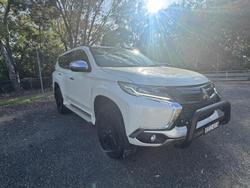 2019 Mitsubishi Pajero Sport Black Edition