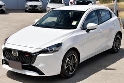 2025 Mazda 2 G15 GT