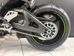 2025 Kawasaki NINJA ZX-10R Green