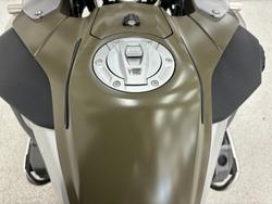 2015 BMW Motorrad R1200 GS ADVENTURE Green