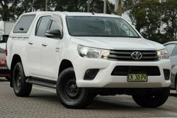 2016 Toyota Hilux SR