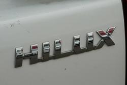 2016 Toyota Hilux SR