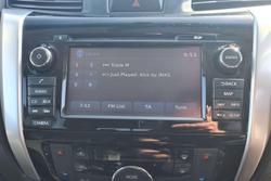 2018 Nissan Navara ST-X