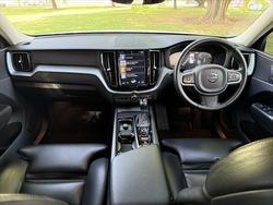 2018 Volvo XC60 D4 Momentum