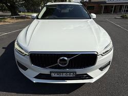 2018 Volvo XC60 D4 Momentum
