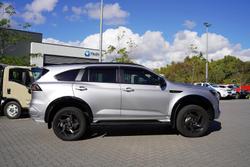 2025 Isuzu MU-X X-TERRAIN
