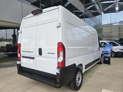 2025 Peugeot Boxer Pro