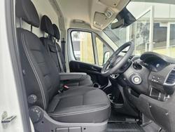 2025 Peugeot Boxer Pro X250 MY25 Ice White