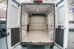 2025 Peugeot Boxer Pro