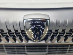 2025 Peugeot Boxer Pro