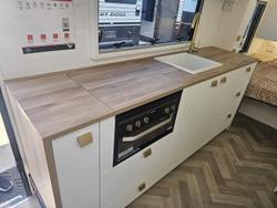 2025 New Age Caravans Manta Ray Mr19er My26