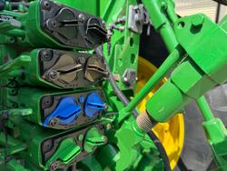 2019 John Deere 8245R