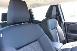 2025 Mitsubishi Triton GLX