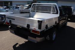 2025 Mitsubishi Triton GLX