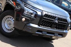 2025 Mitsubishi Triton GLX