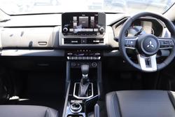 2024 Mitsubishi Triton GLS