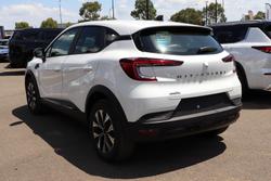 2025 Mitsubishi ASX LS