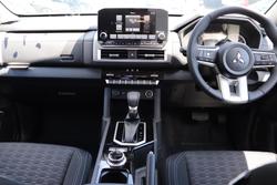 2025 Mitsubishi Triton GLS