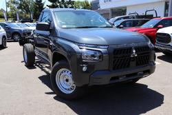 2025 Mitsubishi Triton GLX