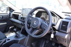2025 Mitsubishi Triton GLX
