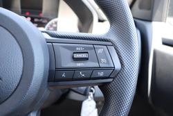 2025 Mitsubishi Triton GLX