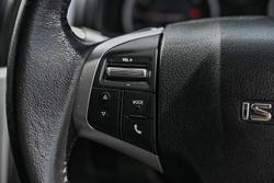 2017 Isuzu D-MAX LS-U