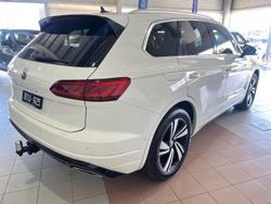 2020 Volkswagen Touareg 190TDI Premium CR MY20 Four Wheel Drive Pure White