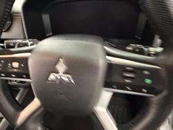 2023 Mitsubishi Outlander Exceed ZM MY23 AWD White