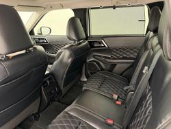 2023 Mitsubishi Outlander Exceed ZM MY23 AWD White