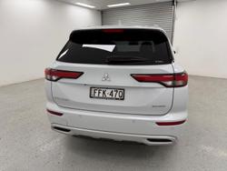 2023 Mitsubishi Outlander Exceed ZM MY23 AWD White