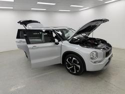 2023 Mitsubishi Outlander Exceed ZM MY23 AWD White